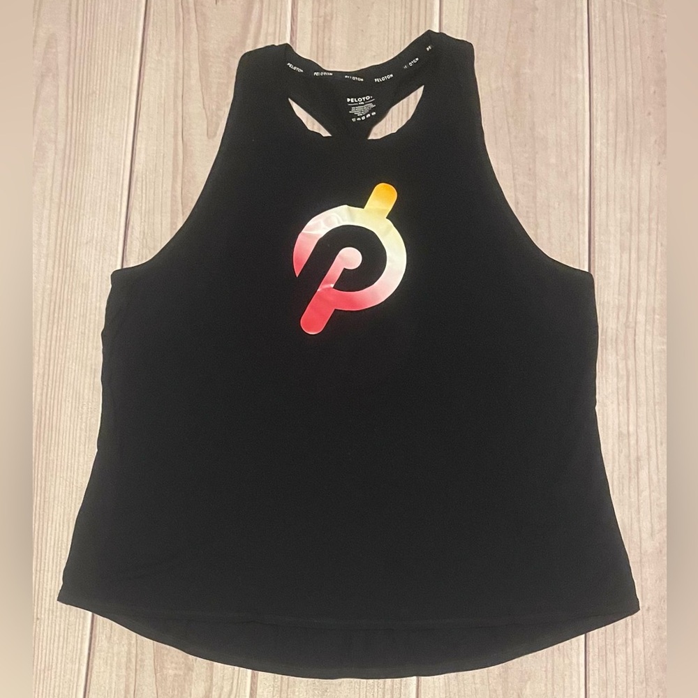 Peloton Women's XXL Twist Back Racerback Tank Top Ombre Logo Black Activewear